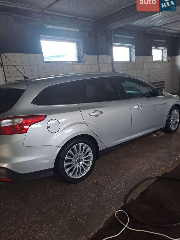 Універсал Ford Focus 2011 в Харкові