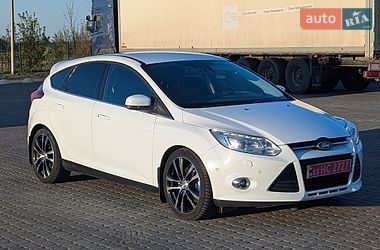 Хетчбек Ford Focus 2011 в Радивиліві