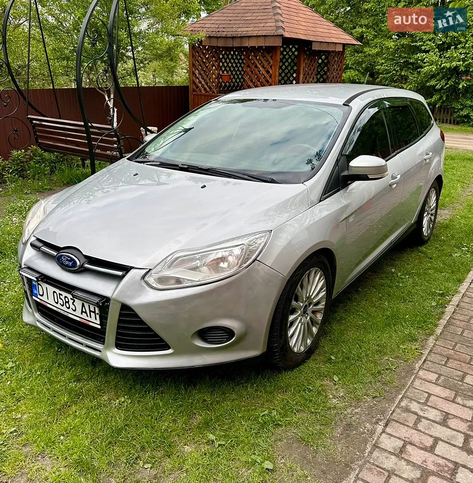 2012 Ford Focus - мініатюра 16