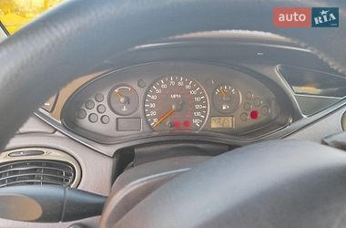 Седан Ford Focus 2003 в Николаеве