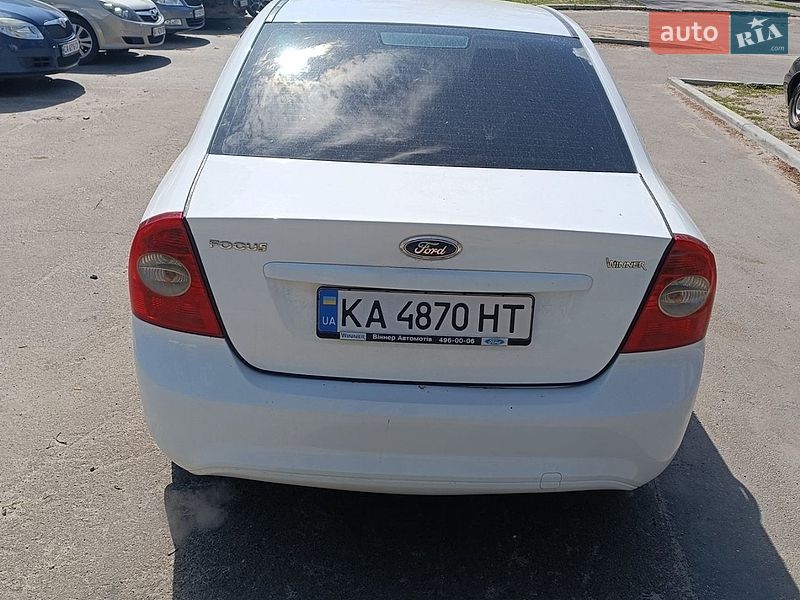 Седан Ford Focus 2010 в Киеве