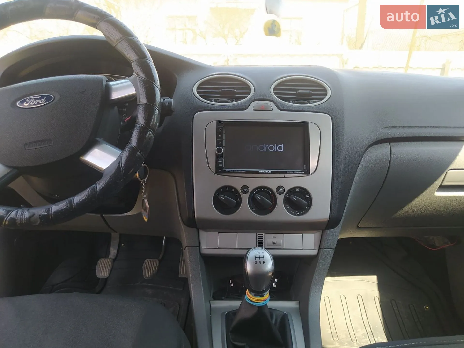 2010 Ford Focus - мініатюра 21