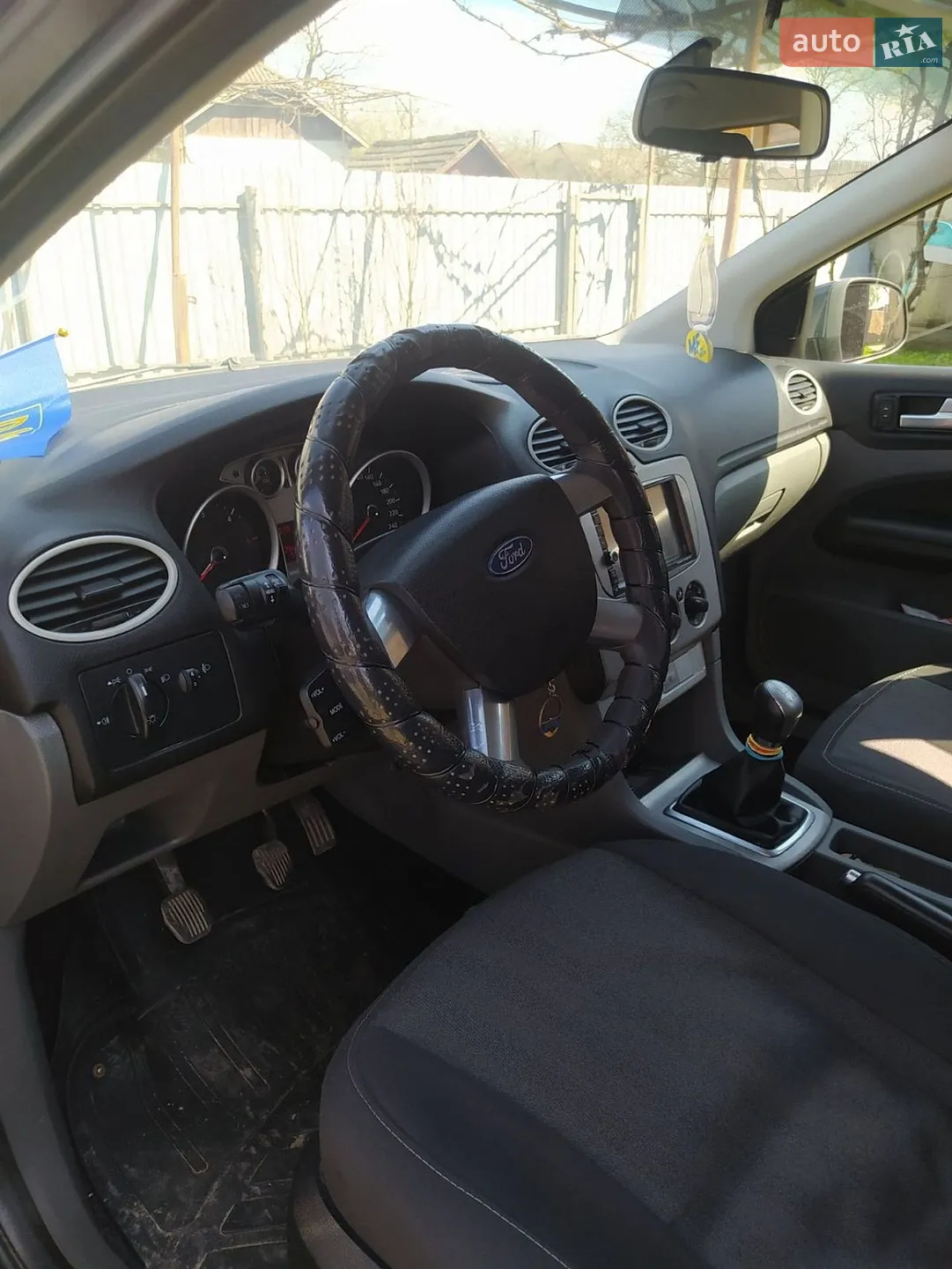 2010 Ford Focus - мініатюра 26