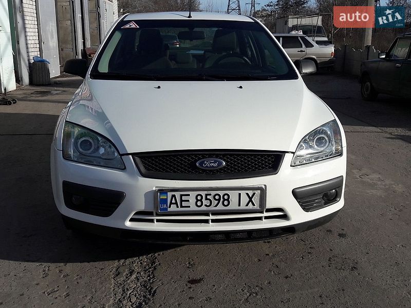 Седан Ford Focus 2006 в Кам'янському фото 2 Седан Ford Focus 2006 в Кам'янському