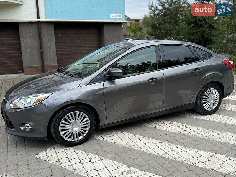 Седан Ford Focus 2011 в Ивано-Франковске