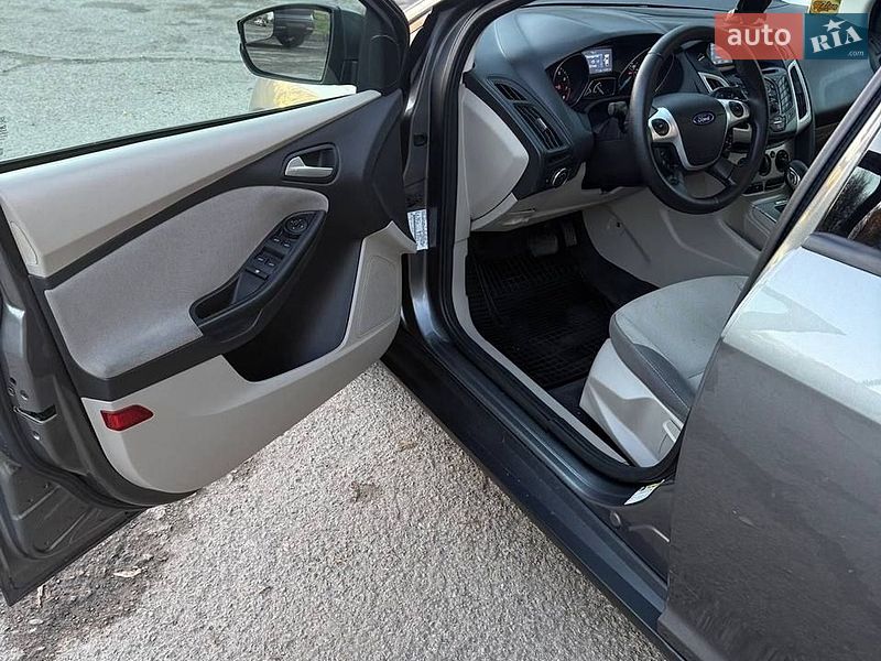 Седан Ford Focus 2011 в Ивано-Франковске