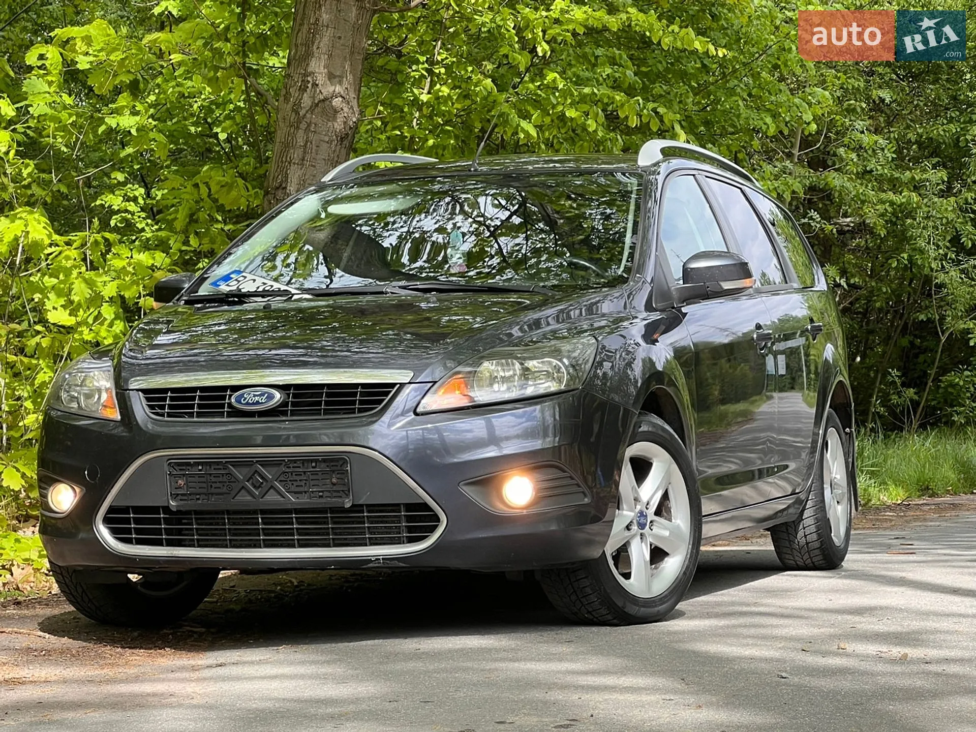 2010 Ford Focus - мініатюра 10