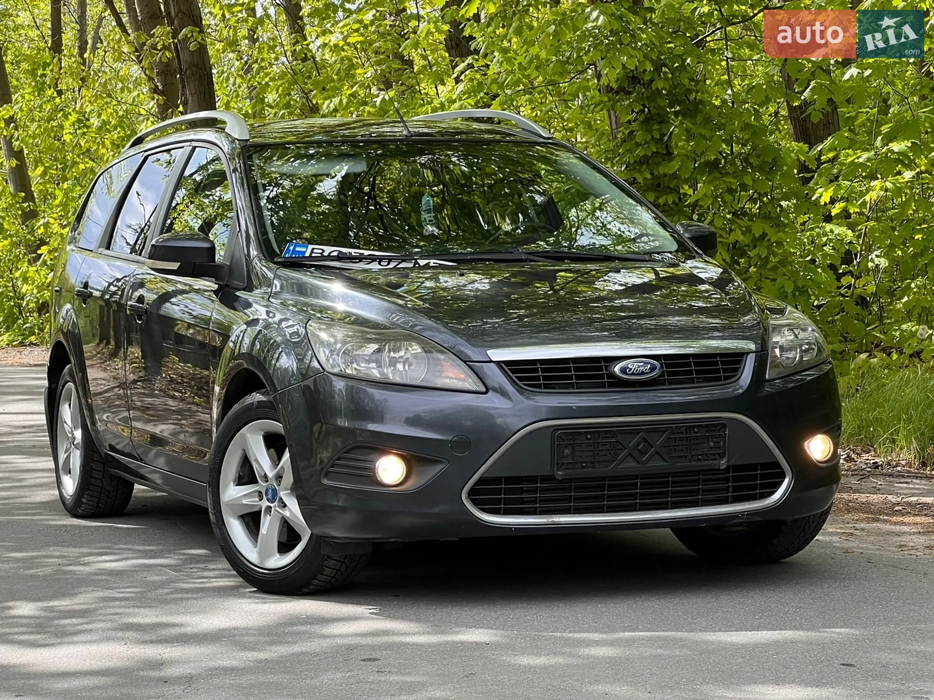 2010 Ford Focus - мініатюра 25