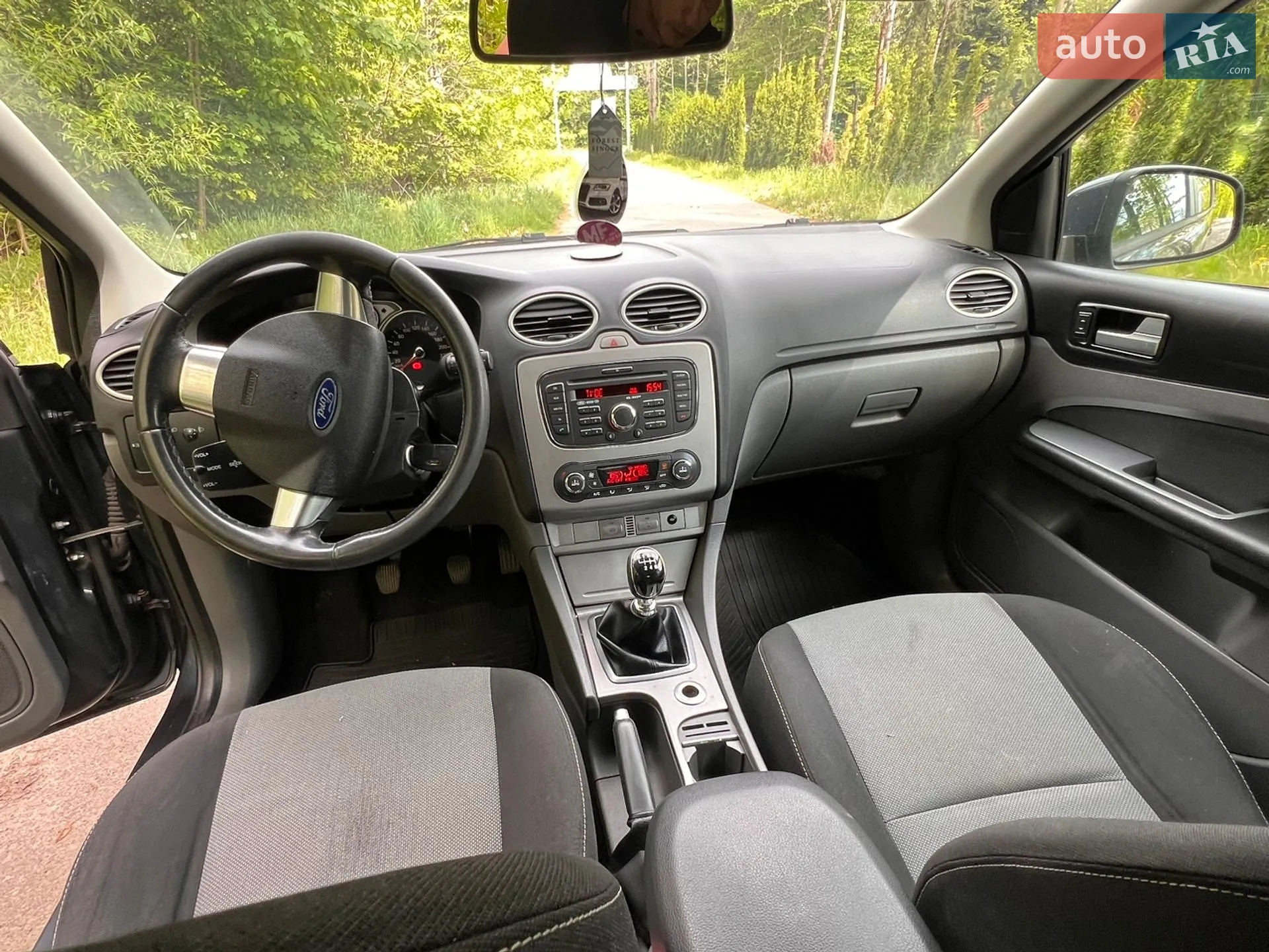 2010 Ford Focus - мініатюра 40
