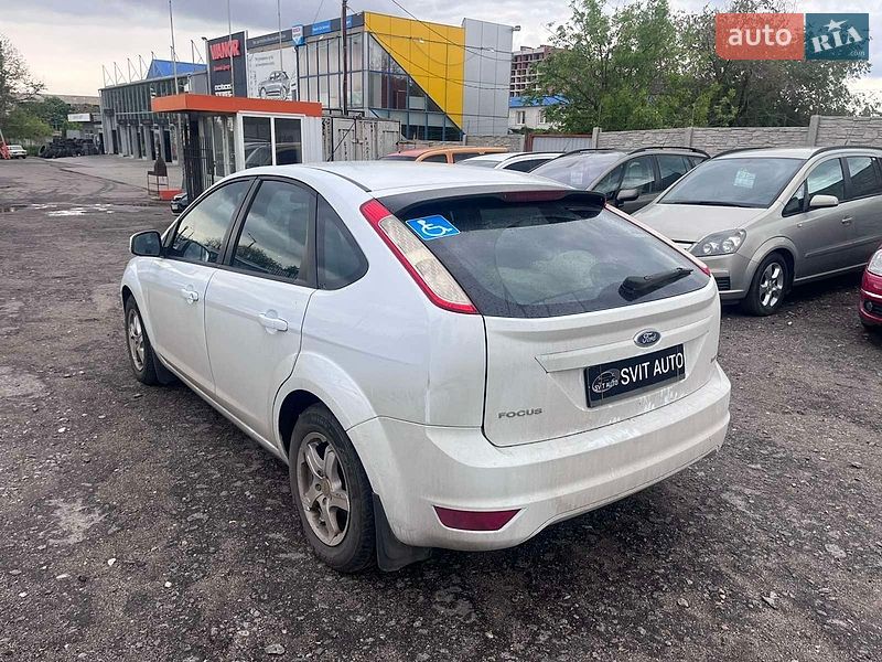 Хэтчбек Ford Focus 2009 в Николаеве