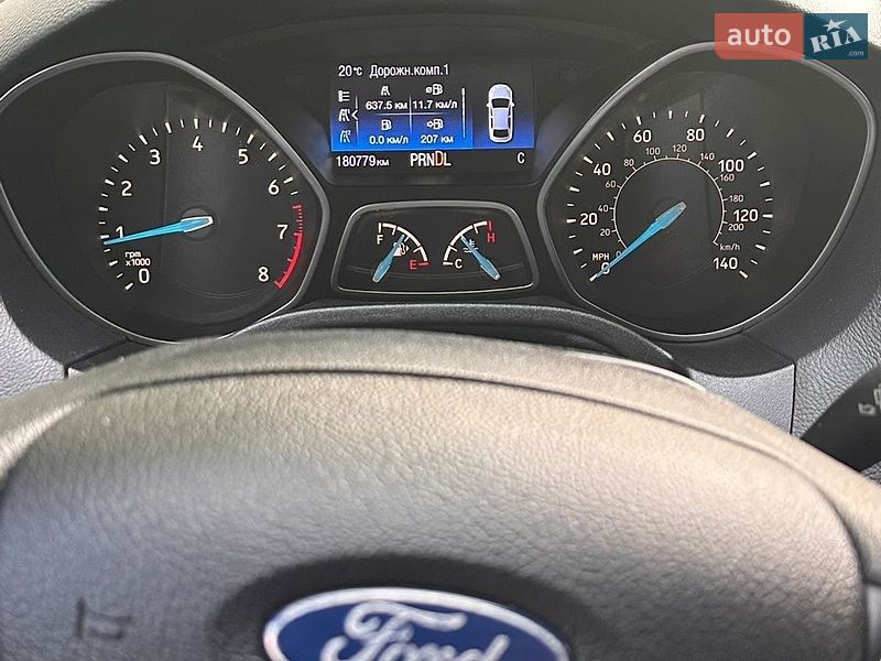 Хэтчбек Ford Focus 2015 в Киеве