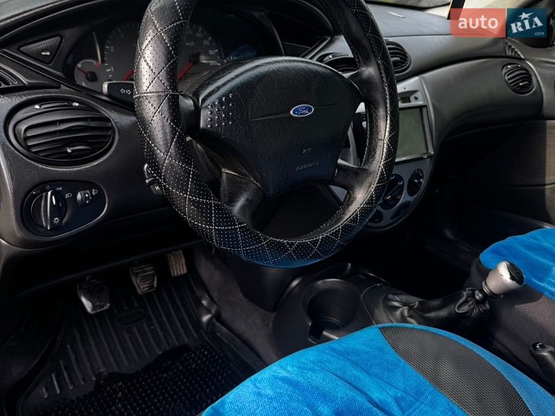 Универсал Ford Focus 2001 в Одессе