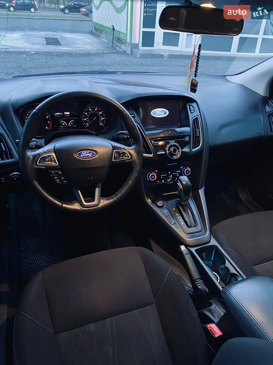 2017 Ford Focus - мініатюра 5