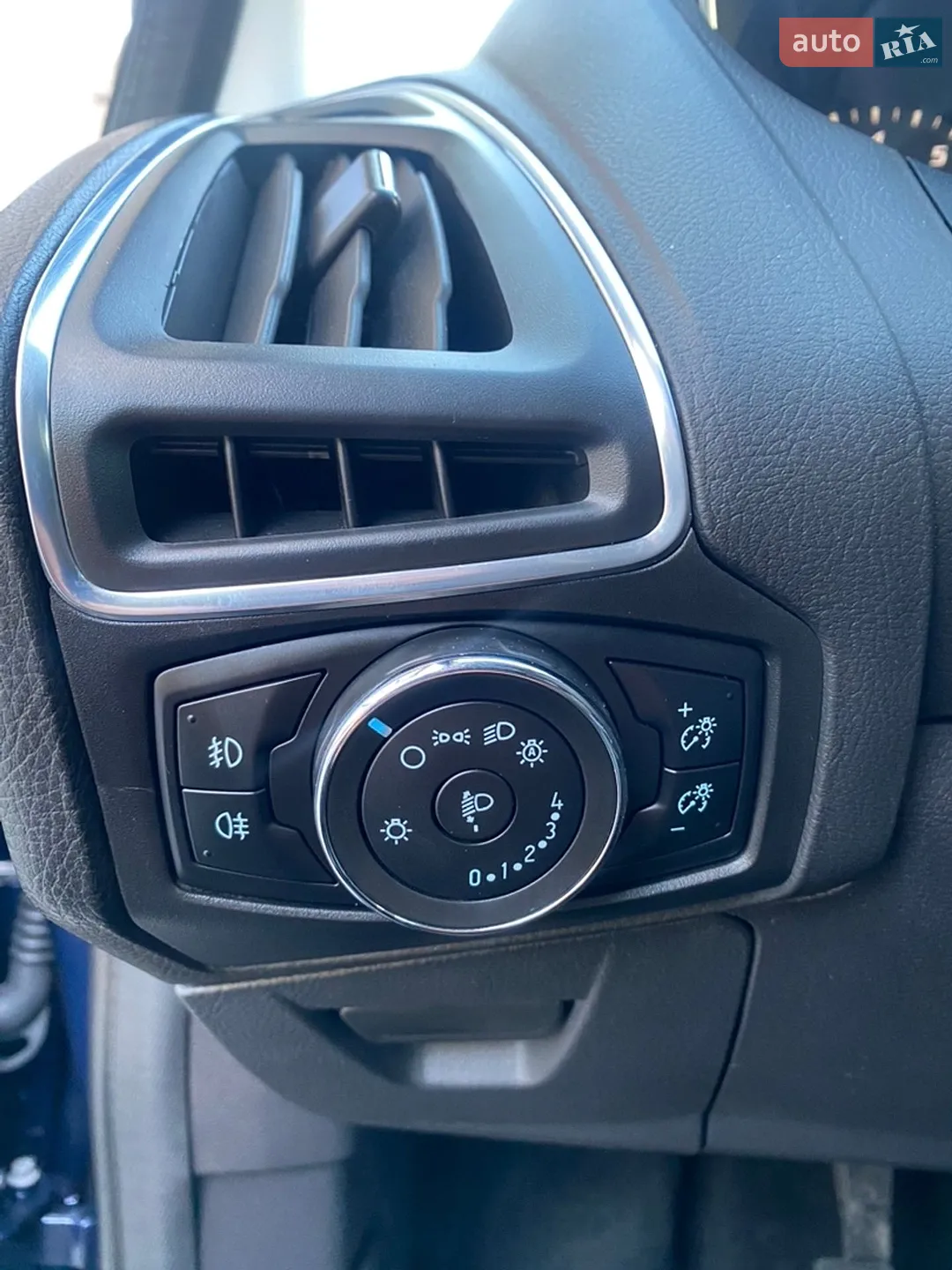2012 Ford Focus - мініатюра 36