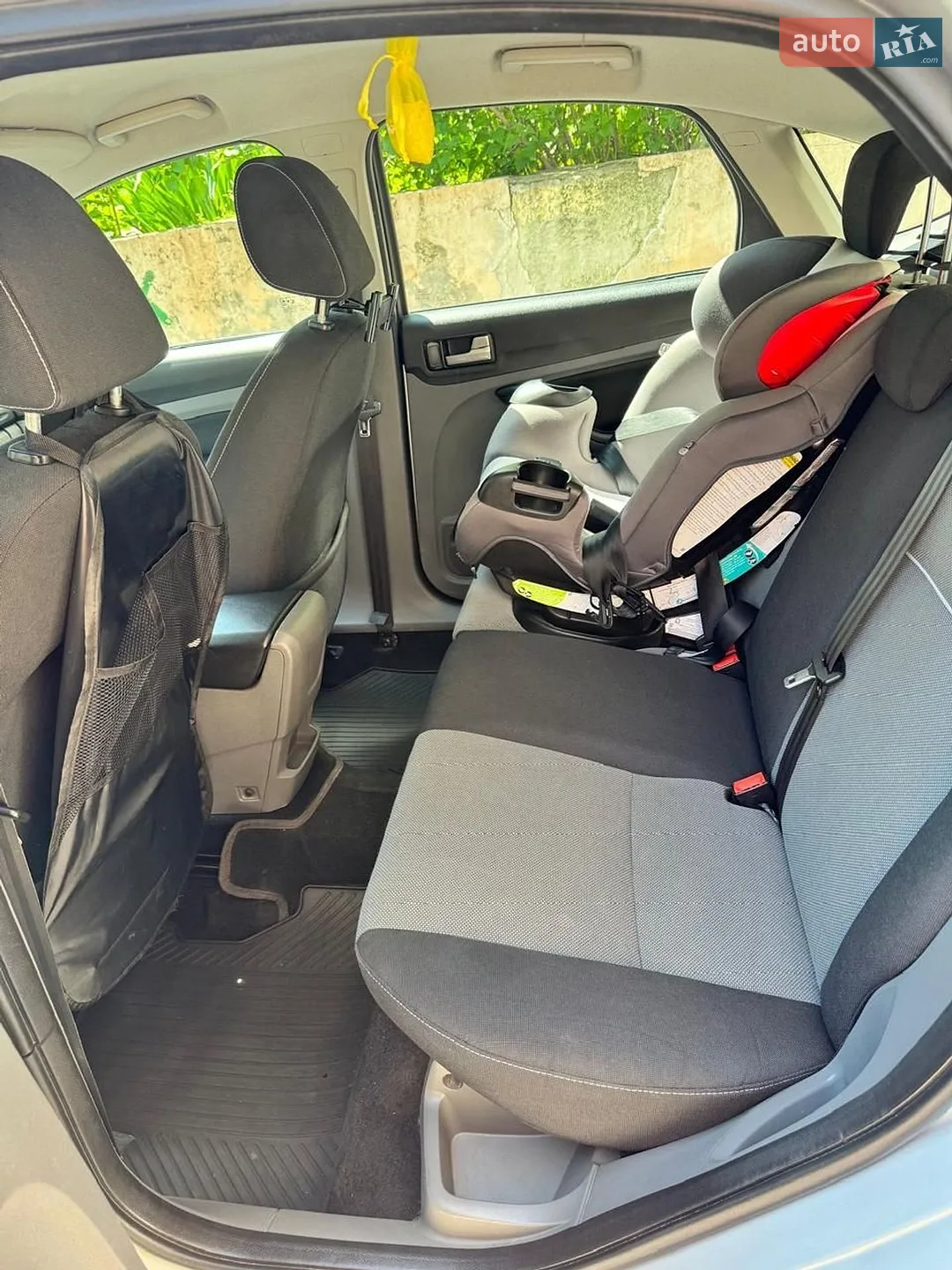 2011 Ford Focus - мініатюра 17