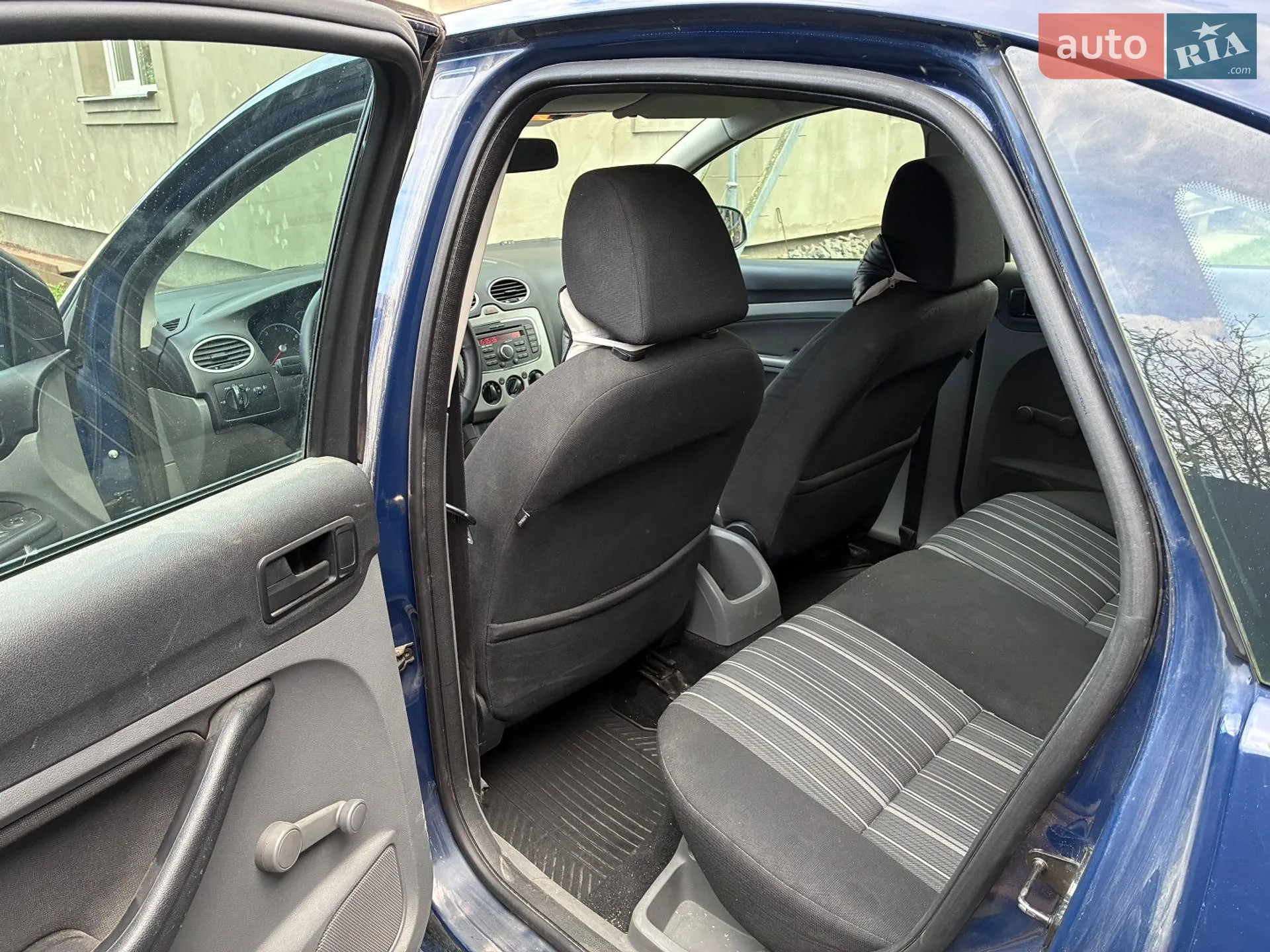 2010 Ford Focus - мініатюра 13