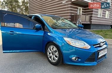 Хэтчбек Ford Focus 2011 в Чернигове