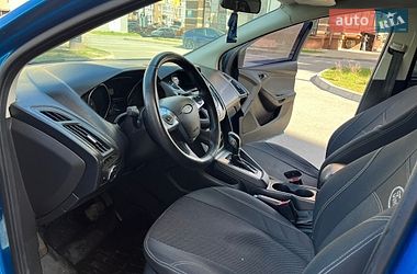 Хэтчбек Ford Focus 2011 в Чернигове