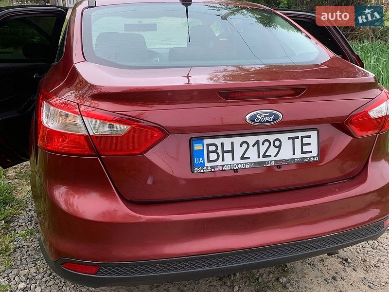 Седан Ford Focus 2014 в Яворове