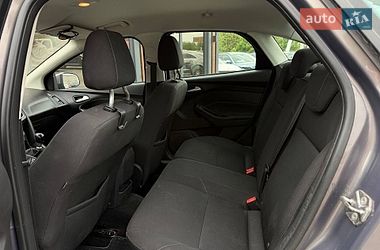 Седан Ford Focus 2015 в Львові