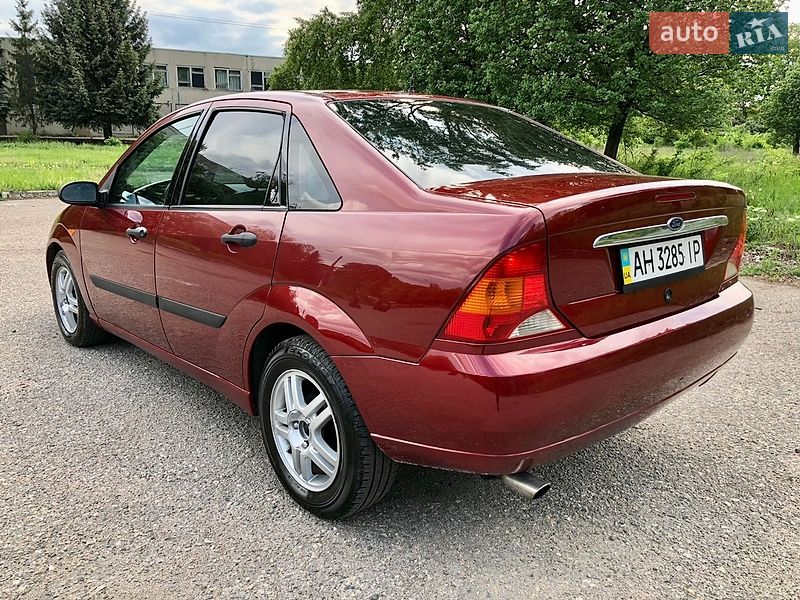 Седан Ford Focus 1999 в Харькове