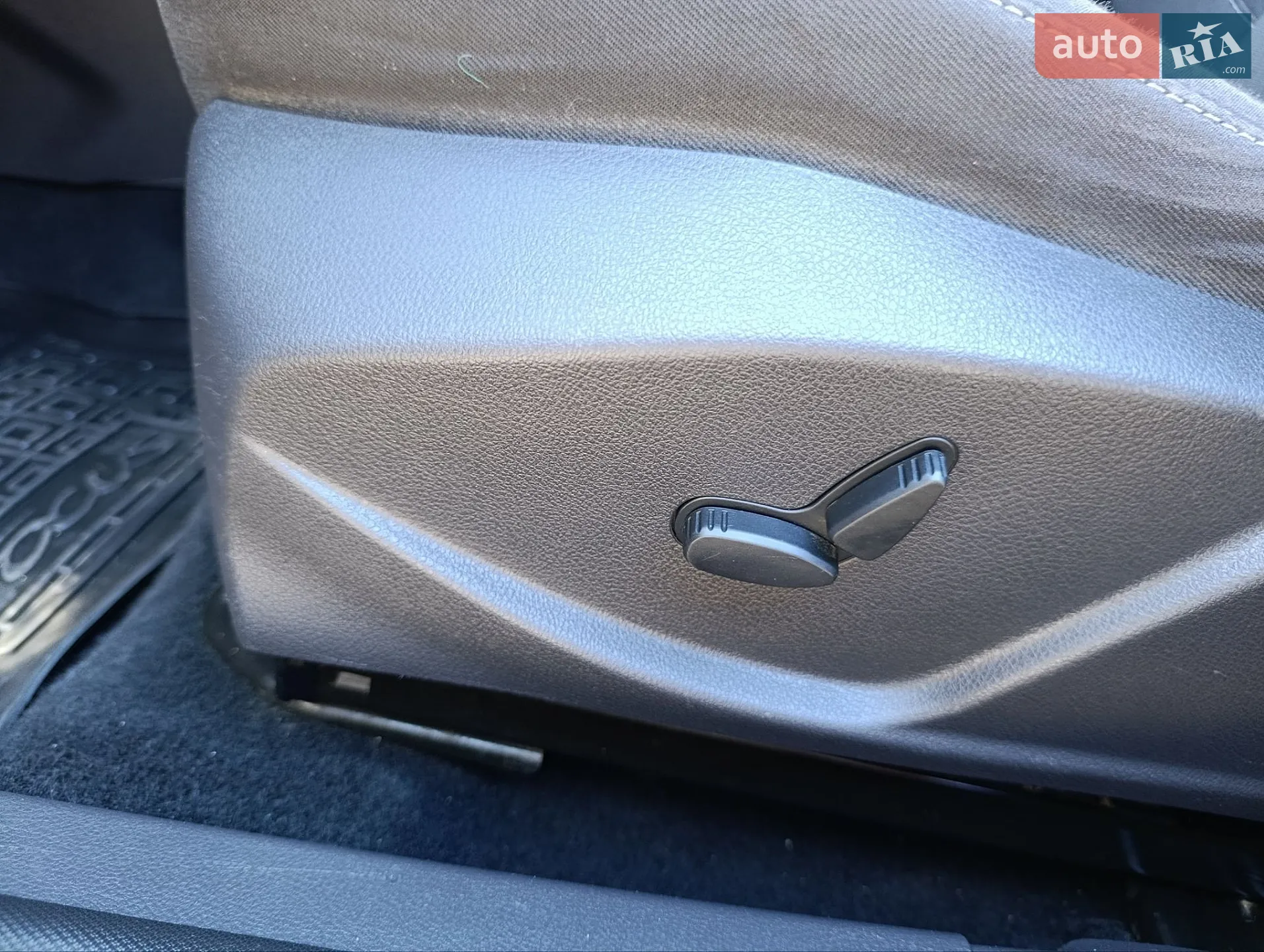 2014 Ford Focus - мініатюра 116