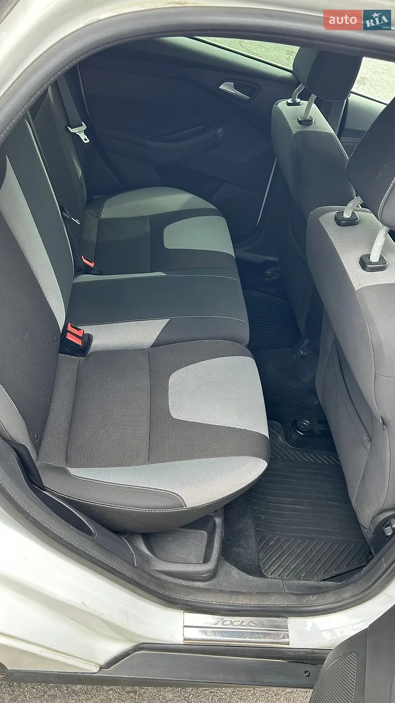 2013 Ford Focus - мініатюра 20