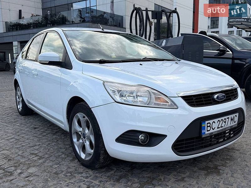Хэтчбек Ford Focus 2010 в Львове