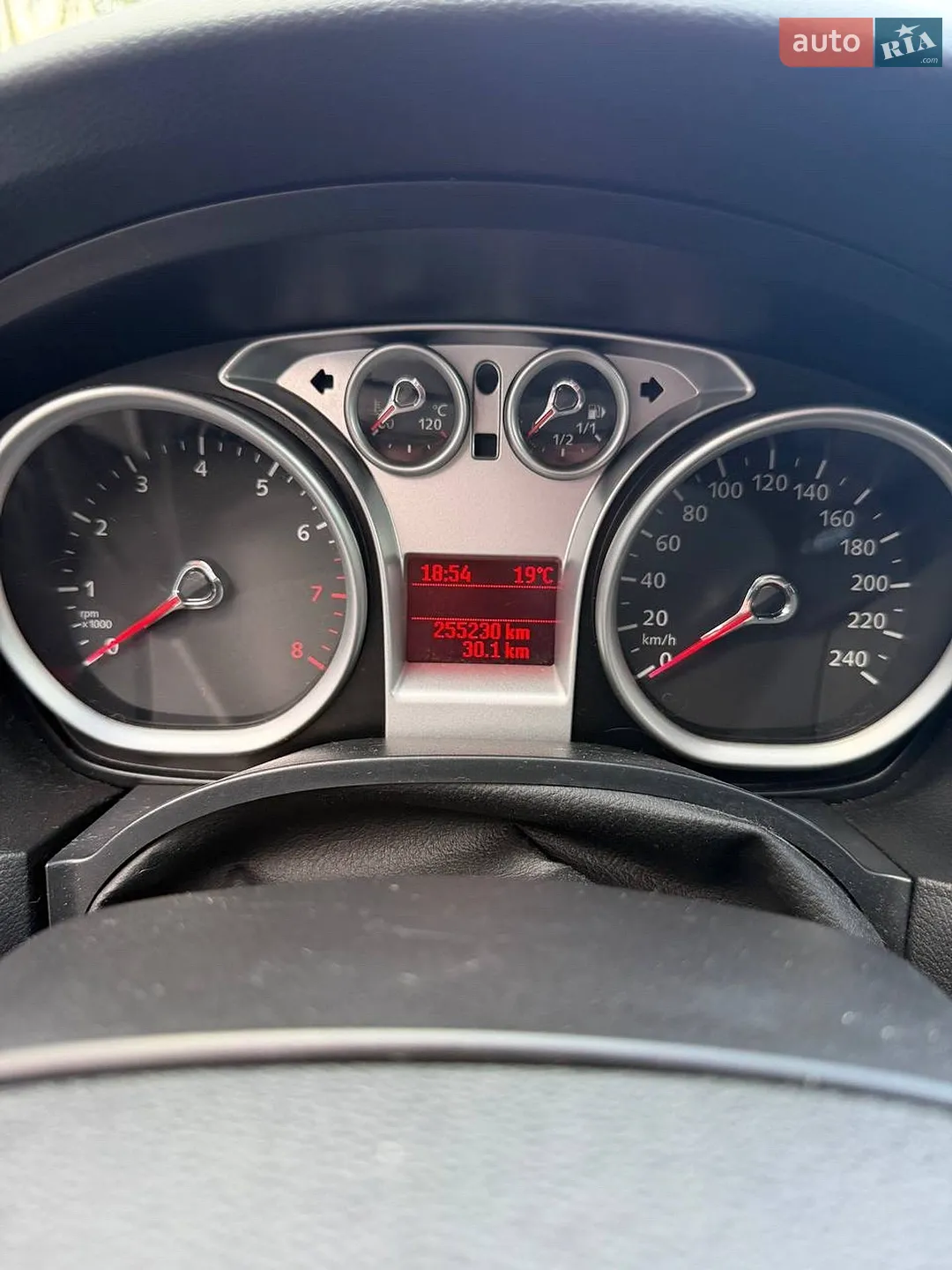 2010 Ford Focus - мініатюра 7