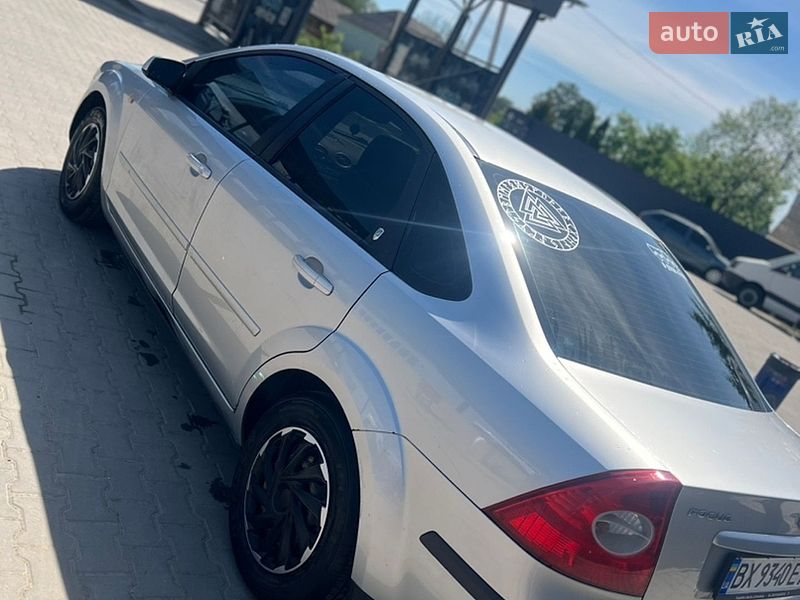 Седан Ford Focus 2005 в Теофіполі
