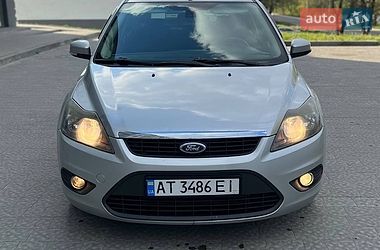 Хетчбек Ford Focus 2008 в Новояворівську
