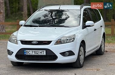 Универсал Ford Focus 2010 в Великих Мостах