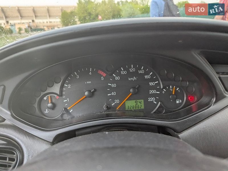 Хэтчбек Ford Focus 2004 в Ивано-Франковске фото 17 Хэтчбек Ford Focus 2004 в Ивано-Франковске