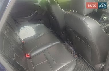Хэтчбек Ford Focus 2016 в Киеве