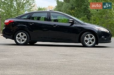Седан Ford Focus 2014 в Киеве