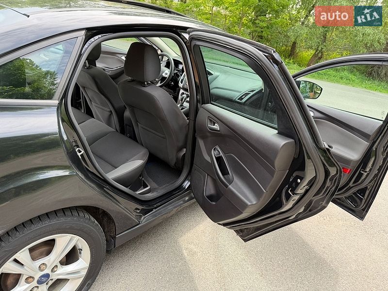 Седан Ford Focus 2014 в Киеве