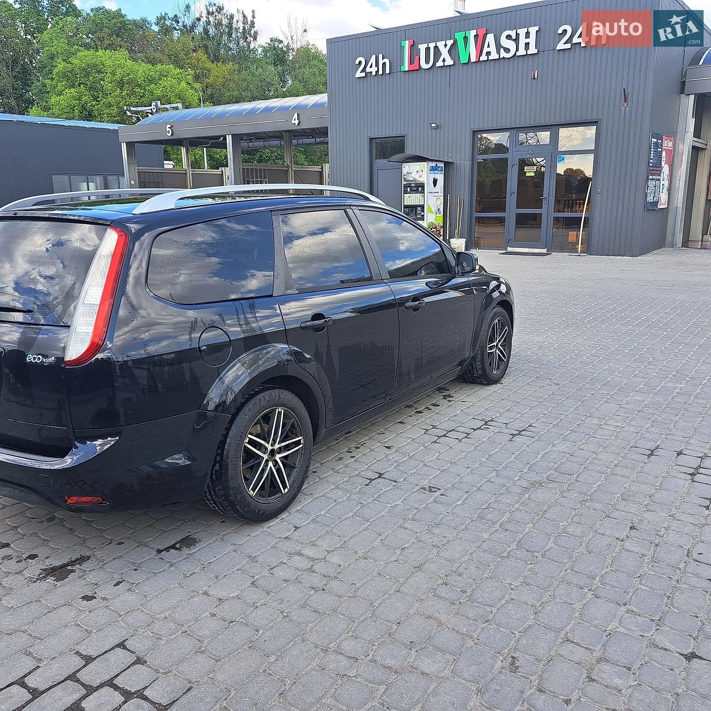 2010 Ford Focus - мініатюра 26