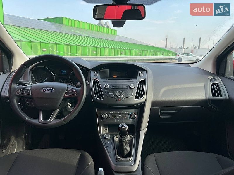 Универсал Ford Focus 2016 в Киеве фото 13 Универсал Ford Focus 2016 в Киеве