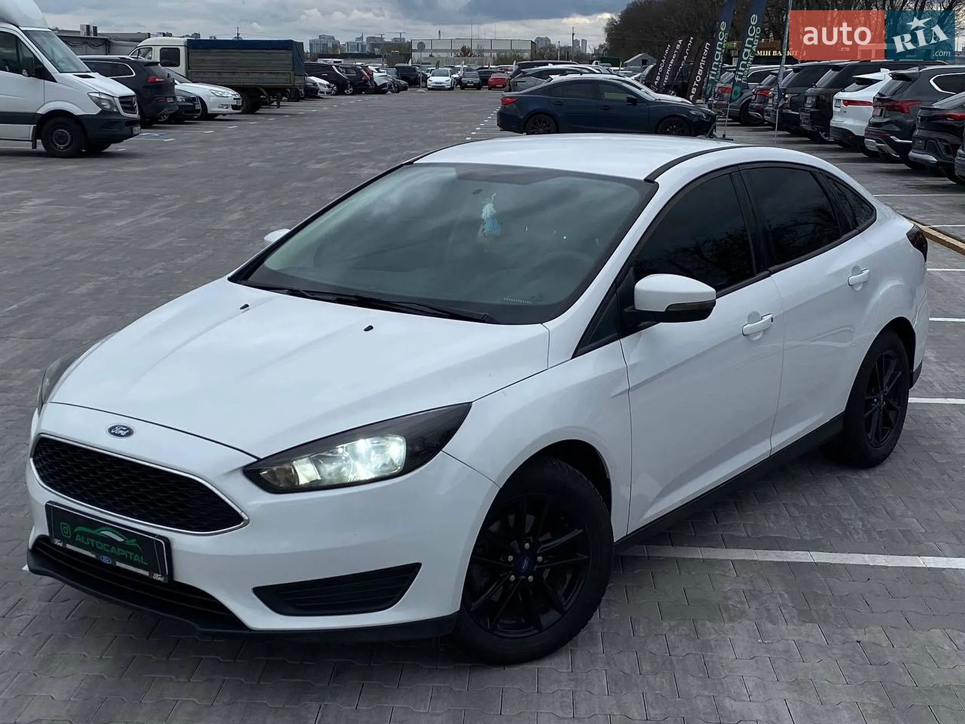 2017 Ford Focus - мініатюра 2