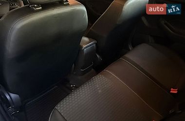 Седан Ford Focus 2015 в Сумах