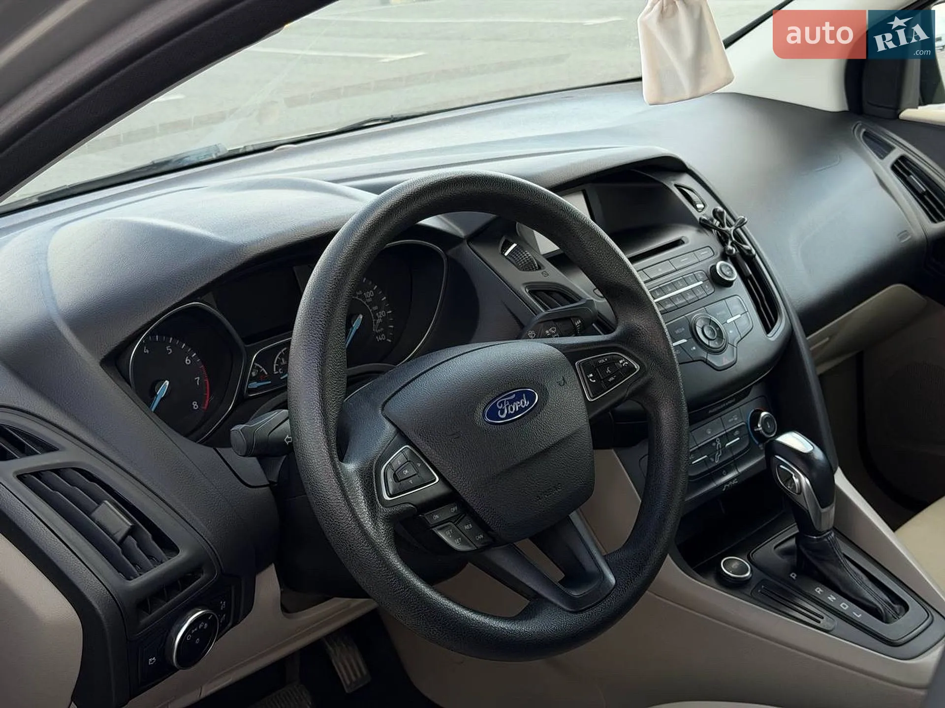 2016 Ford Focus - мініатюра 8