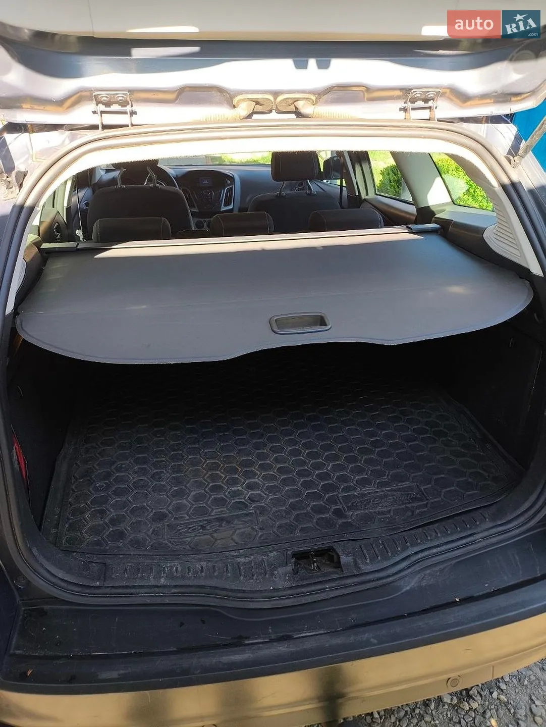 2011 Ford Focus - мініатюра 17