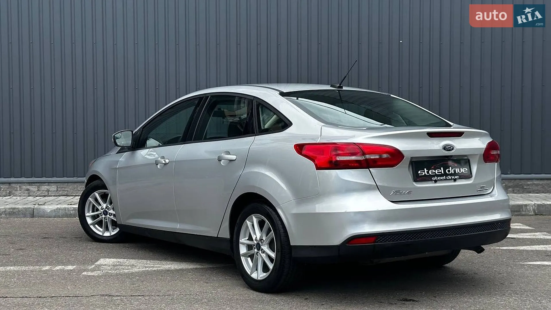 2016 Ford Focus - мініатюра 4