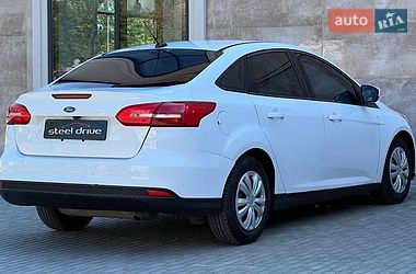 Седан Ford Focus 2015 в Николаеве