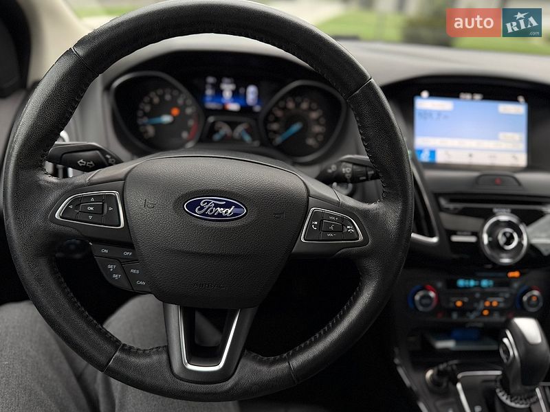 Седан Ford Focus 2017 в Львові