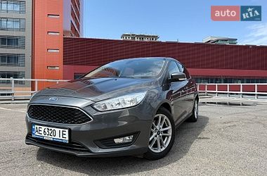 Хетчбек Ford Focus 2017 в Дніпрі
