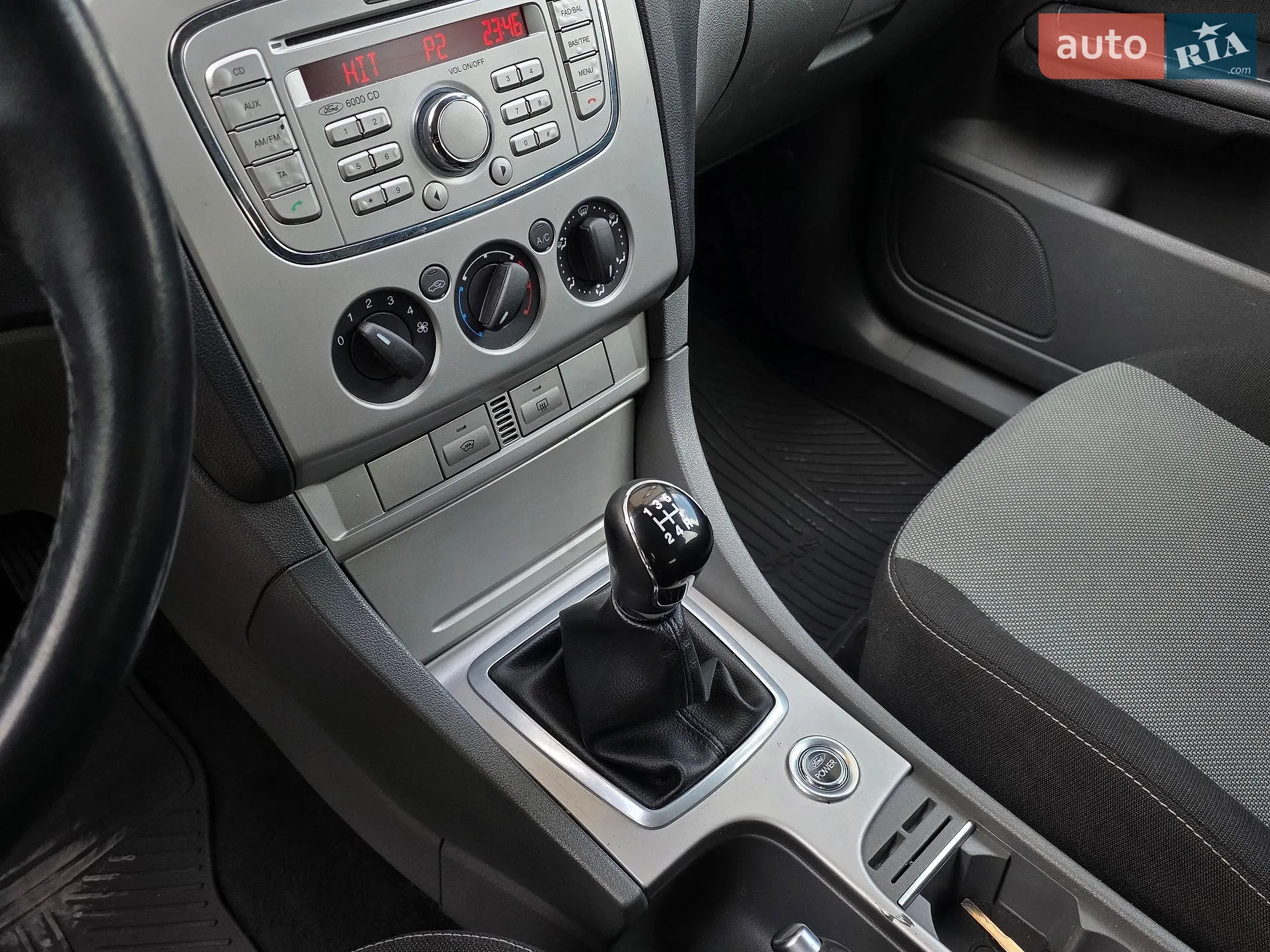 2010 Ford Focus - мініатюра 27