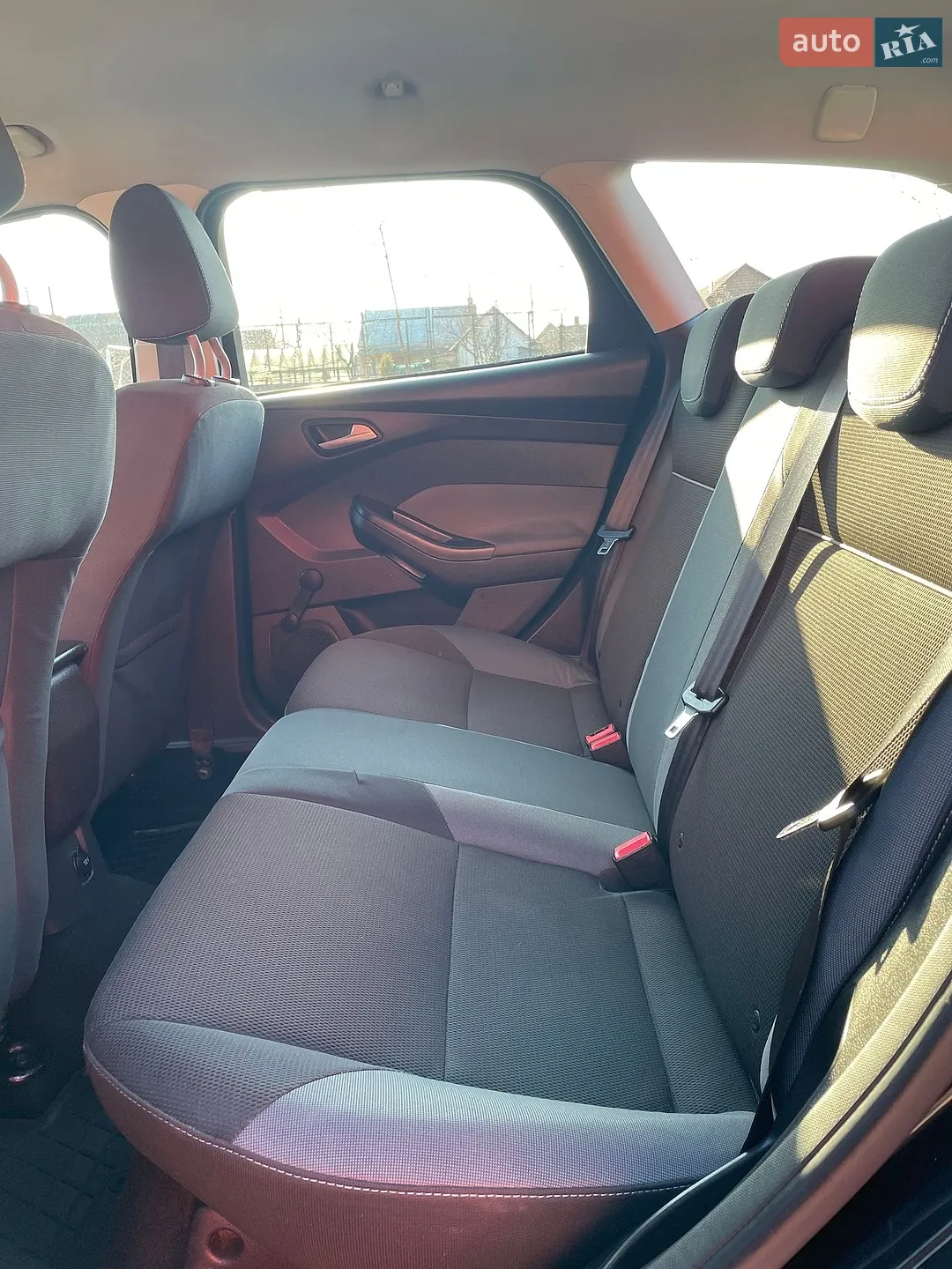 2012 Ford Focus - мініатюра 9