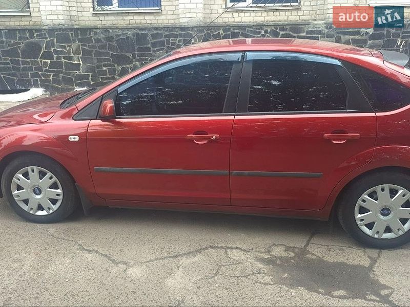 Хэтчбек Ford Focus 2007 в Житомире