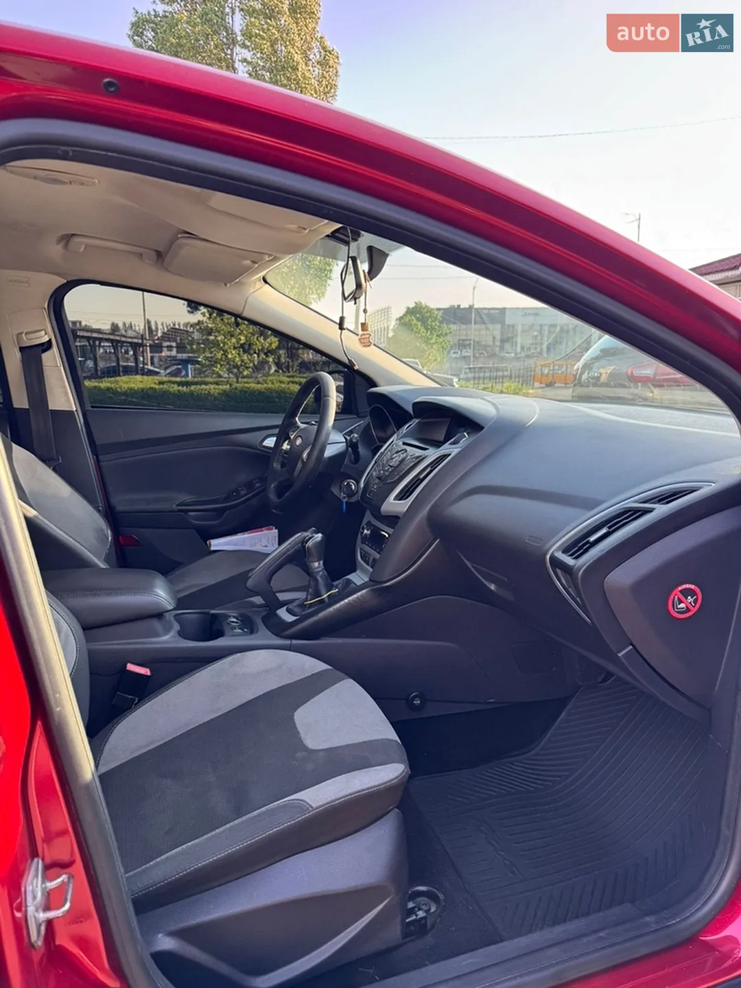 2012 Ford Focus - мініатюра 11